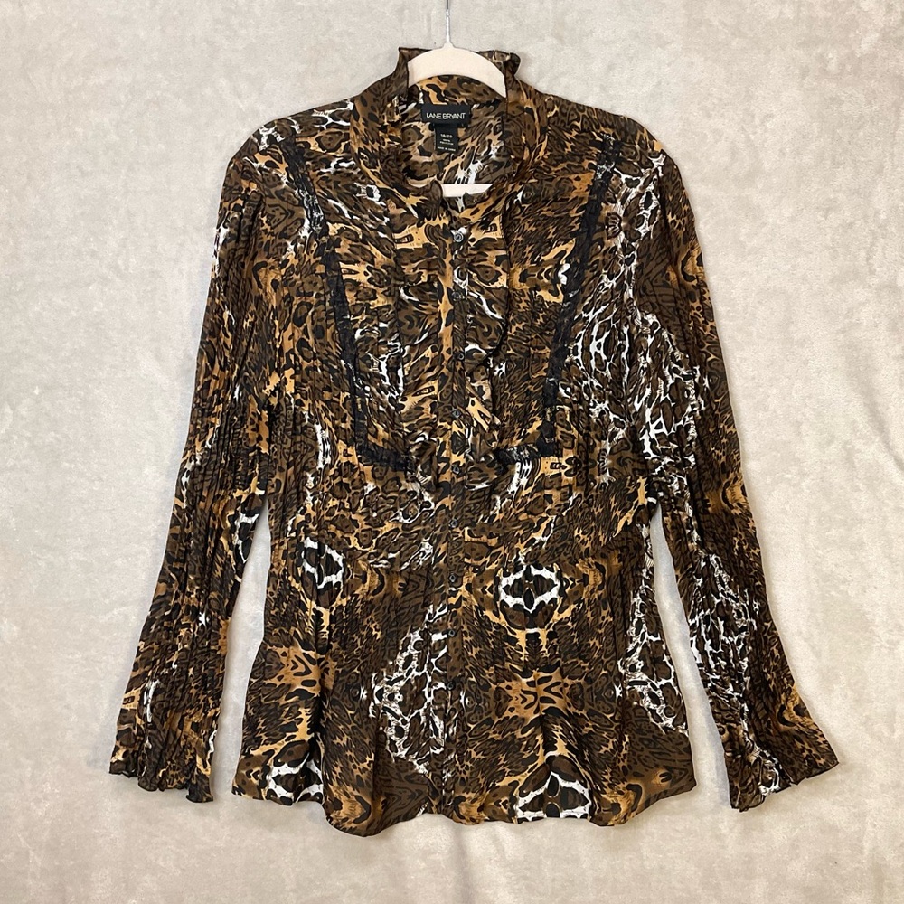 Lane Bryant Animal Print Tunic Blouse 18 20 Crinkle Pleated Fabric Button